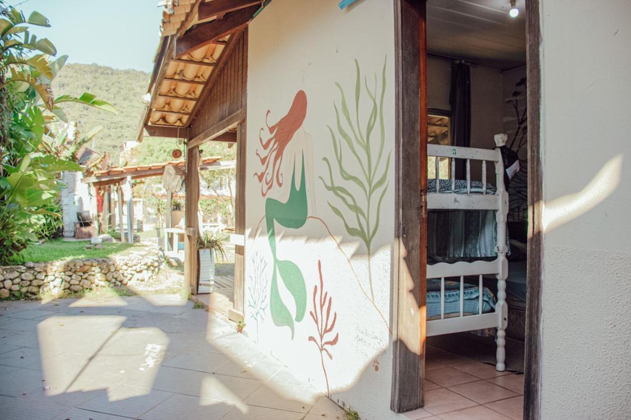 Hostel Barra Bar Balneário Camboriú エクステリア 写真