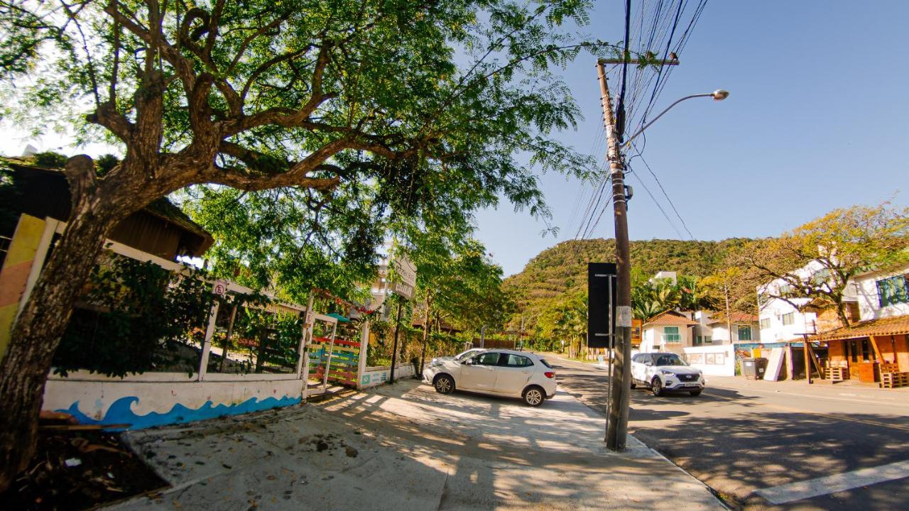 Hostel Barra Bar Balneário Camboriú エクステリア 写真