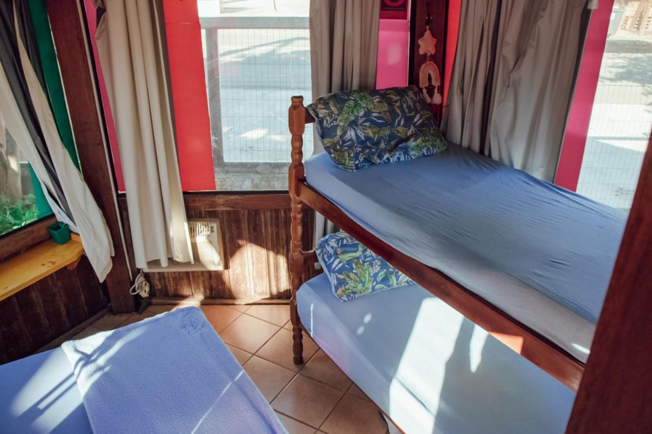 Hostel Barra Bar Balneário Camboriú エクステリア 写真